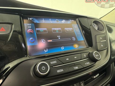 Used 2020 Buick Envision Essence FWD image 20