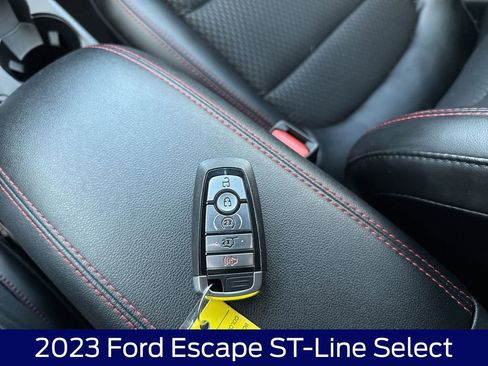 Certified 2023 Ford Escape ST-Line Select w/ Tech Pack #1 image 28