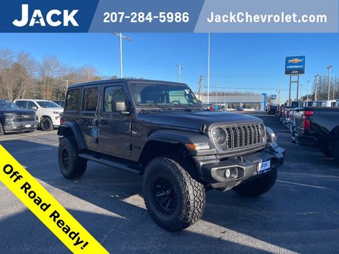 Used 2025 Jeep Wrangler Sport S image 1