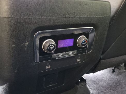 Used 2023 Chevrolet Tahoe LT image 14