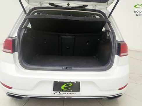 Used 2019 Volkswagen e-Golf SE w/ Driver Assistance Package FWD image 29