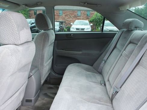 Used 2002 Toyota Camry XLE FWD image 28