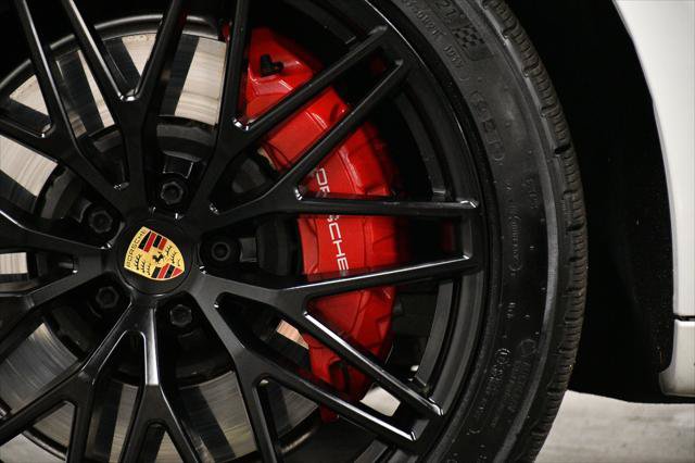 Used 2022 Porsche Macan GTS AWD/4WD image 5