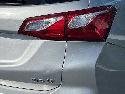 Used 2020 Chevrolet Equinox LT image 27