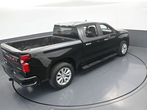 Used 2021 Chevrolet Silverado 1500 Custom RWD image 44