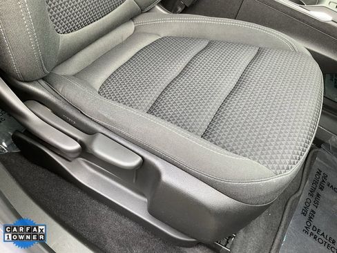 Used 2023 Chevrolet Bolt LT image 58