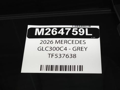 Certified 2026 Mercedes-Benz GLC 300 4MATIC image 38