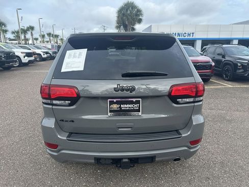 Used 2021 Jeep Grand Cherokee Laredo X AWD/4WD image 15