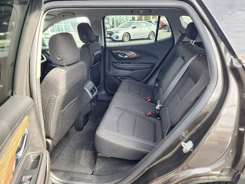 Used 2019 GMC Terrain SLE w/ Driver Convenience Package image 32