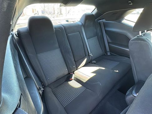 Used 2020 Dodge Challenger SXT w/ Blacktop Package image 39