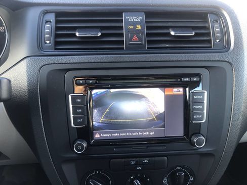 Used 2015 Volkswagen Jetta S w/ Welcome Package image 15