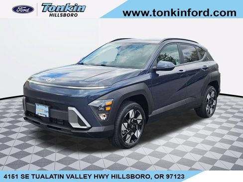 Used 2025 Hyundai Kona SEL AWD/4WD image 1