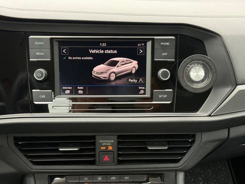 Used 2019 Volkswagen Jetta S w/ Driver Assistance Package image 17