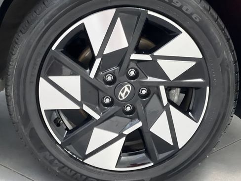 Used 2025 Hyundai Kona SEL FWD image 68
