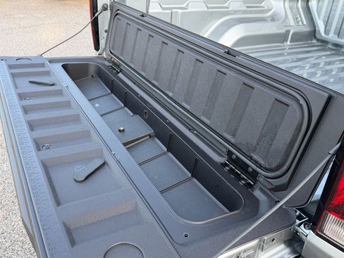 New 2026 Chevrolet Colorado Trail Boss AWD/4WD image 29