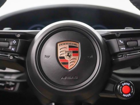 Certified 2025 Porsche 911 Carrera image 24