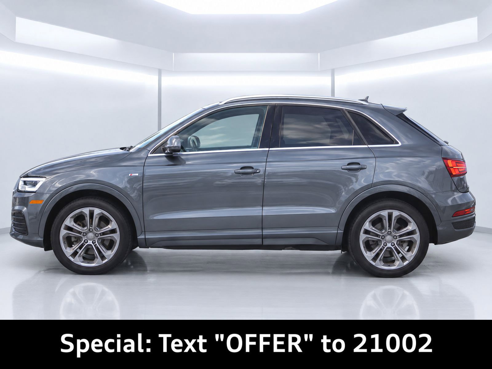 Used 2017 Audi Q3 2.0T Prestige w/ Prestige Package FWD image 6