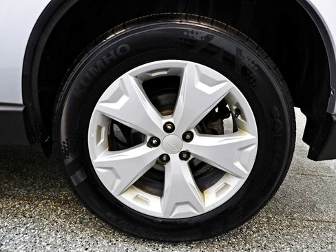 Used 2016 Subaru Forester 2.5i Premium w/ Popular Package #2 AWD/4WD image 20