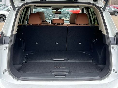 New 2026 Nissan Rogue Platinum AWD/4WD image 34