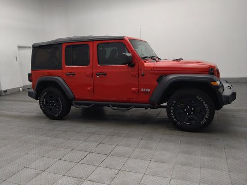 Used 2018 Jeep Wrangler Unlimited Sport image 11