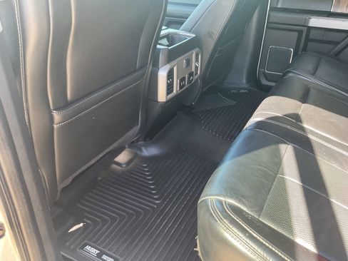 Used 2019 Ford F150 Lariat w/ Trailer Tow Package AWD/4WD image 13