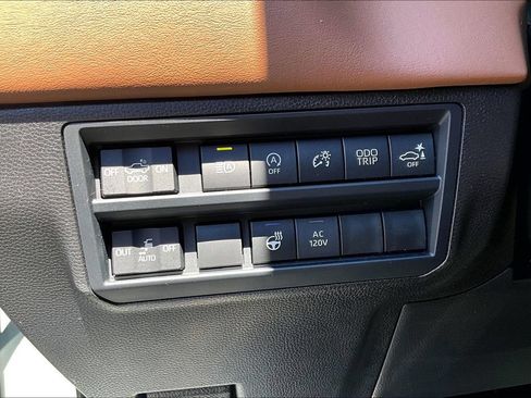 Used 2026 Toyota Tundra 1794 Edition AWD/4WD image 19