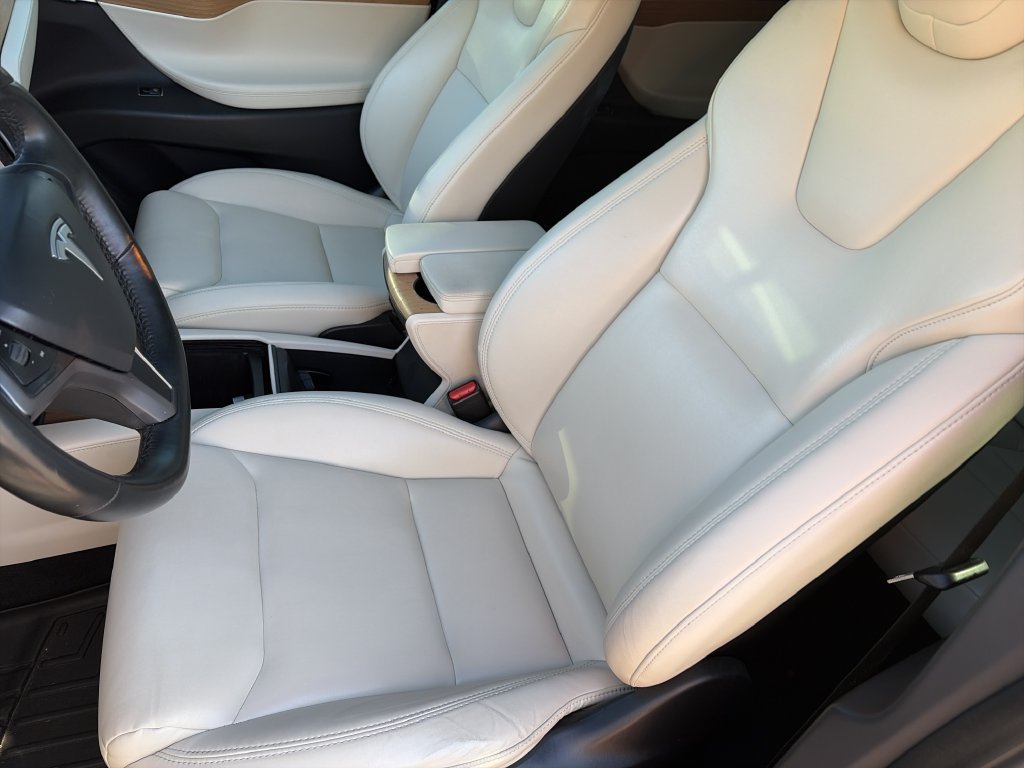 Used 2020 Tesla Model X Long Range AWD/4WD image 12