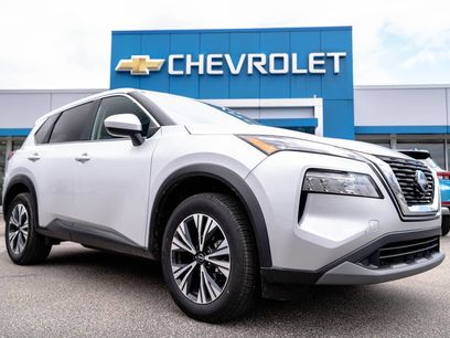 Used 2023 Nissan Rogue SV