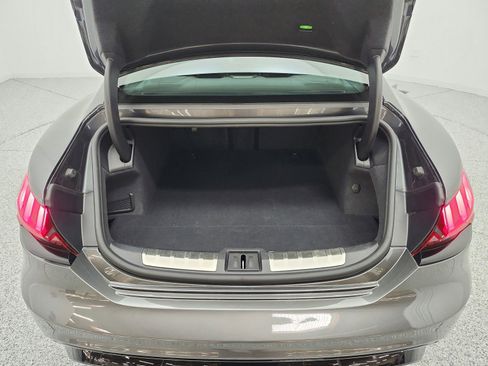 Used 2022 Audi e-tron GT Premium Plus w/ Performance Package image 21