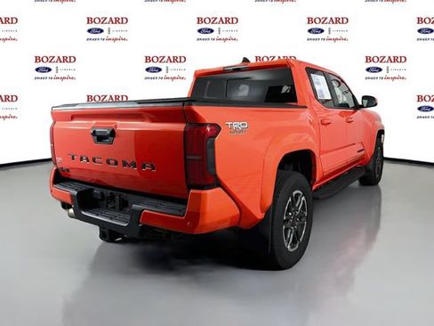 Used 2024 Toyota Tacoma TRD Sport w/ TRD Sport Upgrade Package AWD/4WD image 8