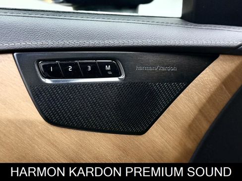 Used 2020 Volvo XC90 T8 Inscription w/ Protection Package Premier image 13