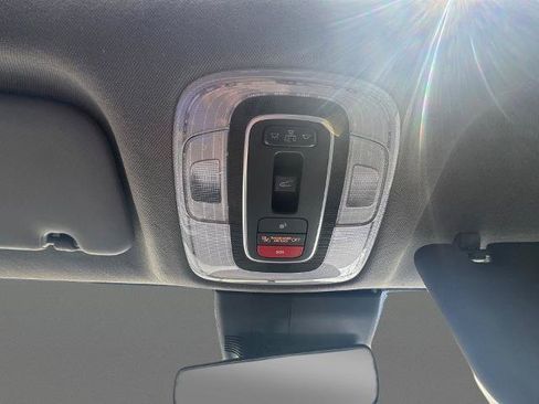 Used 2024 Hyundai Elantra SEL w/ Convenience Package FWD image 18