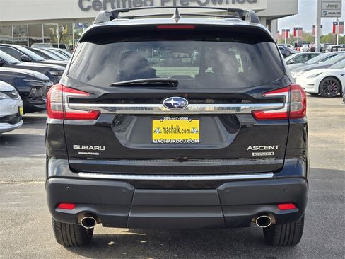 Used 2023 Subaru Ascent Touring image 5