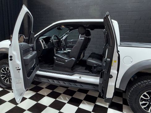 Used 2014 Ford F150 Raptor w/ Equipment Group 801A Luxury image 42