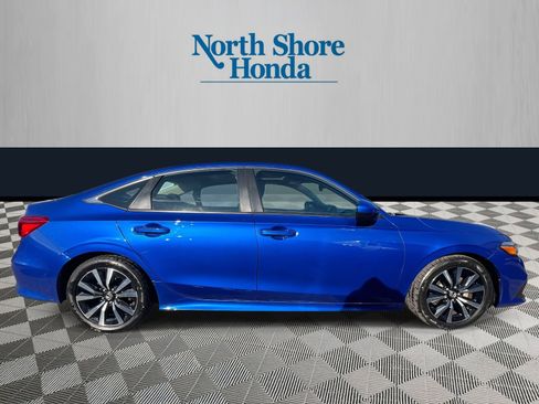 Certified 2022 Honda Civic EX image 3
