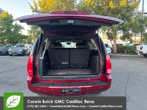 Used 2011 GMC Yukon XL SLT AWD/4WD image 43