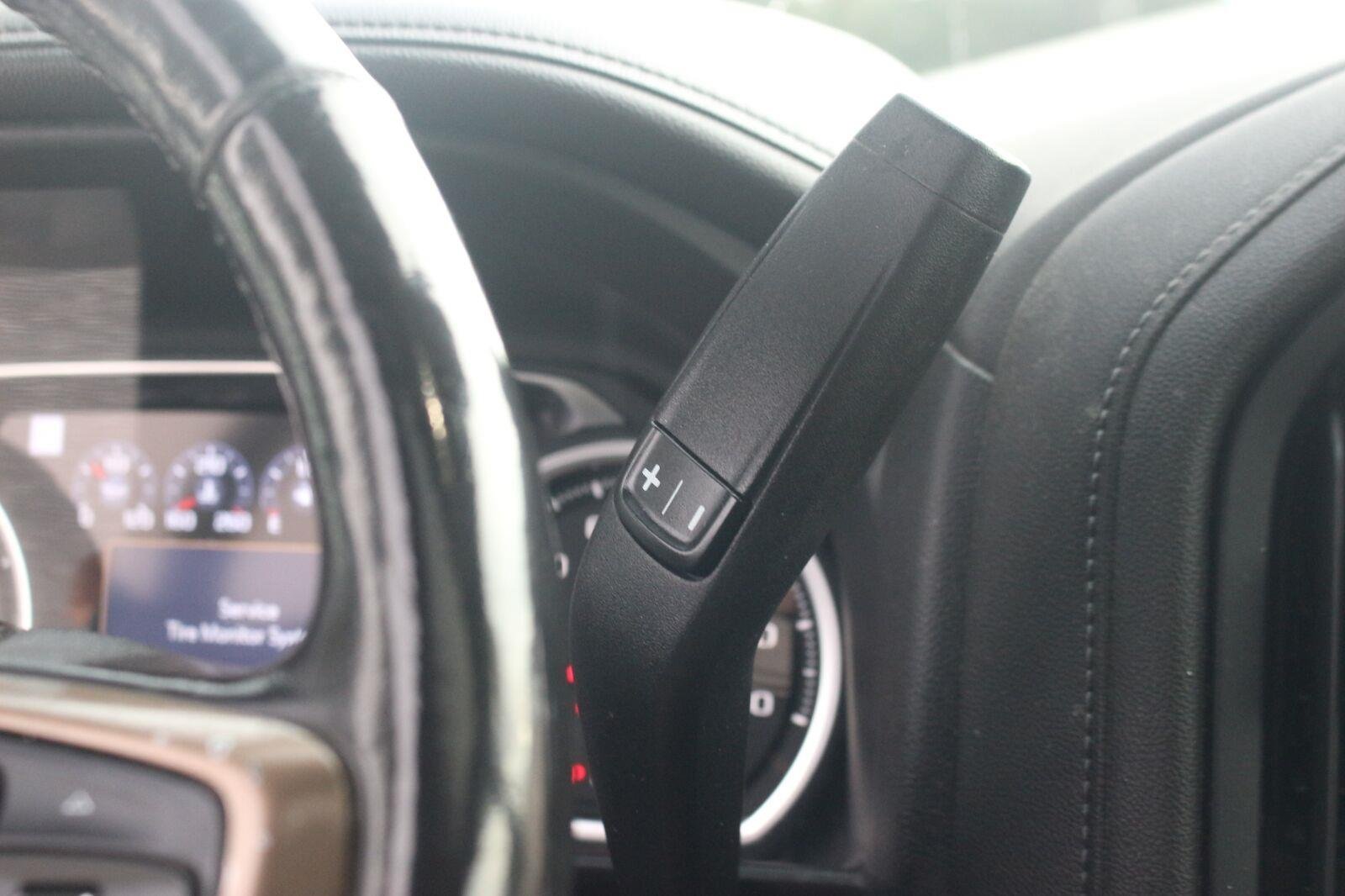 Used 2020 Chevrolet Silverado 2500 High Country AWD/4WD image 34