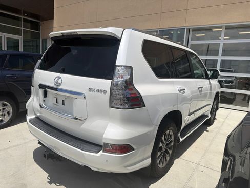 Used 2014 Lexus GX 460 Luxury AWD/4WD image 5