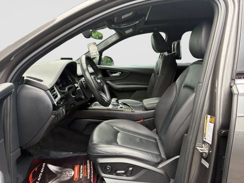 Used 2018 Audi Q7 3.0T Premium Plus AWD/4WD image 12
