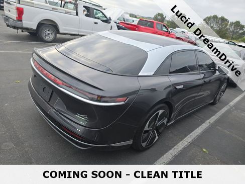 Used 2023 Lucid Air Grand Touring image 1