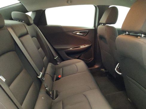 Used 2023 Chevrolet Malibu LT FWD image 19