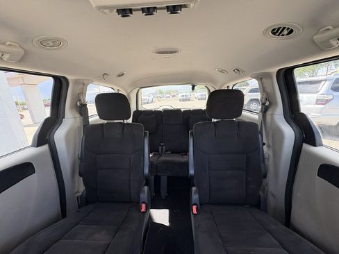 Used 2015 Dodge Grand Caravan SE w/ Quick Order Package 29E SE FWD image 23