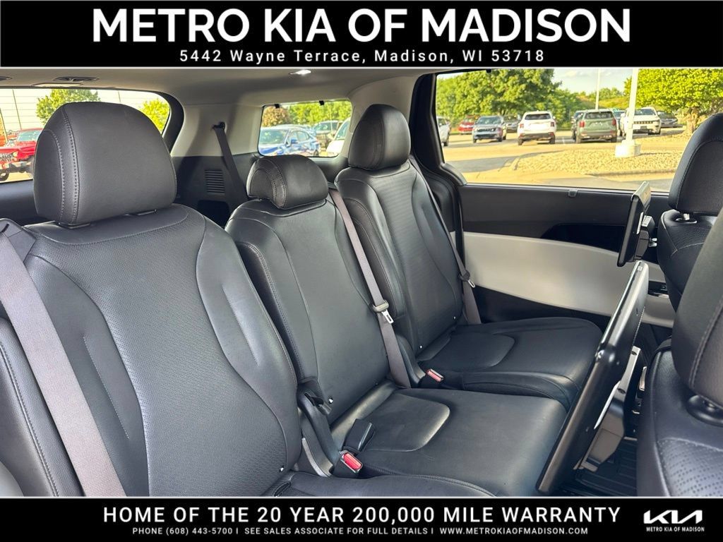 Used 2024 Kia Carnival SX Prestige FWD image 49
