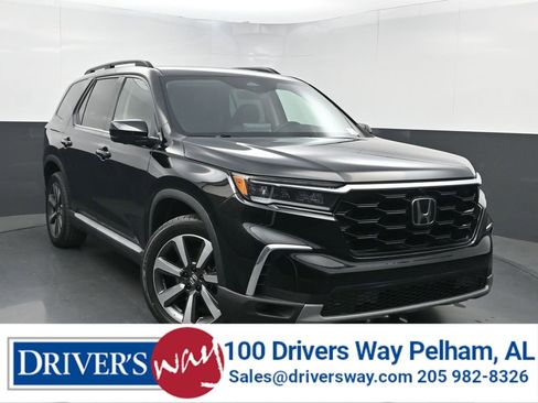 Used 2024 Honda Pilot Elite image 1