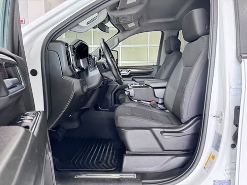 Certified 2024 Chevrolet Silverado 2500 LT image 10