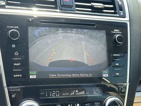 Used 2018 Subaru Outback 2.5i Limited AWD/4WD image 36