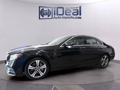 Used 2020 Mercedes-Benz E 350 4MATIC Sedan w/ Premium Package image 1