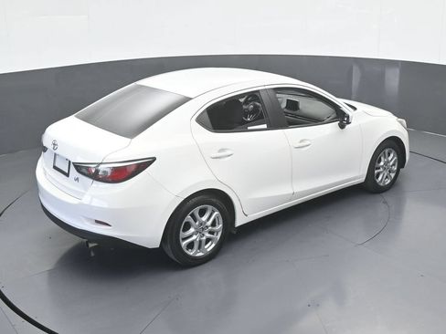 Used 2017 Toyota Yaris iA FWD image 53