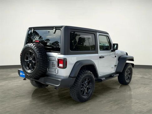 Used 2022 Jeep Wrangler Willys image 9