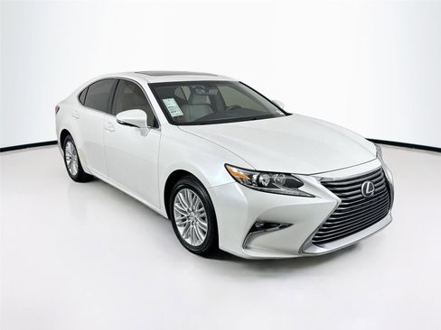 Used 2016 Lexus ES 350 image 8